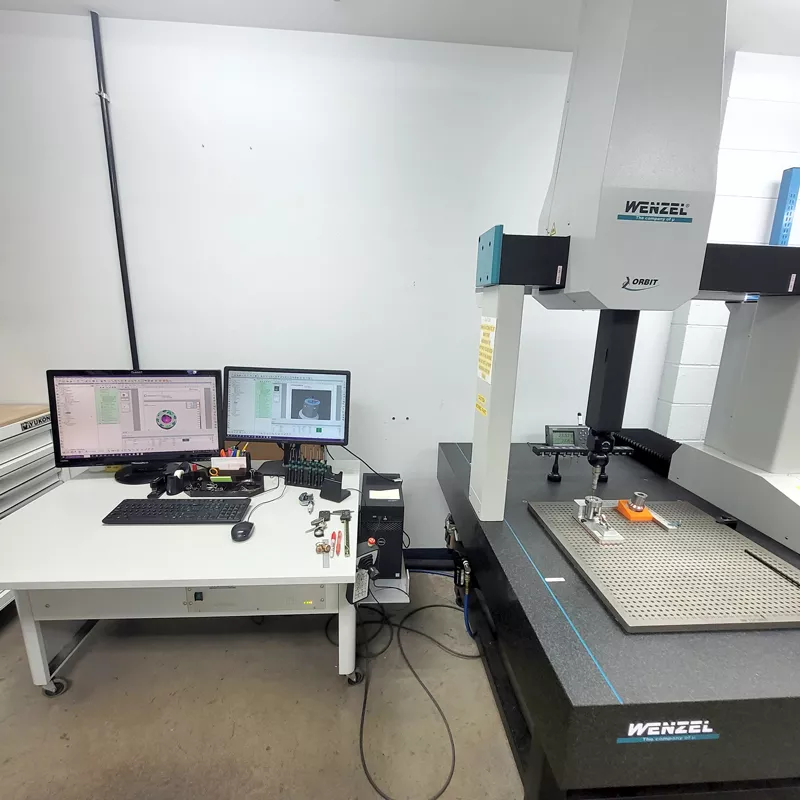 Zespół kontroli jakości firmy Humanetics wykorzystuje PolyWorks|Inspector z Wenzel XO55 CMM do pomiaru części